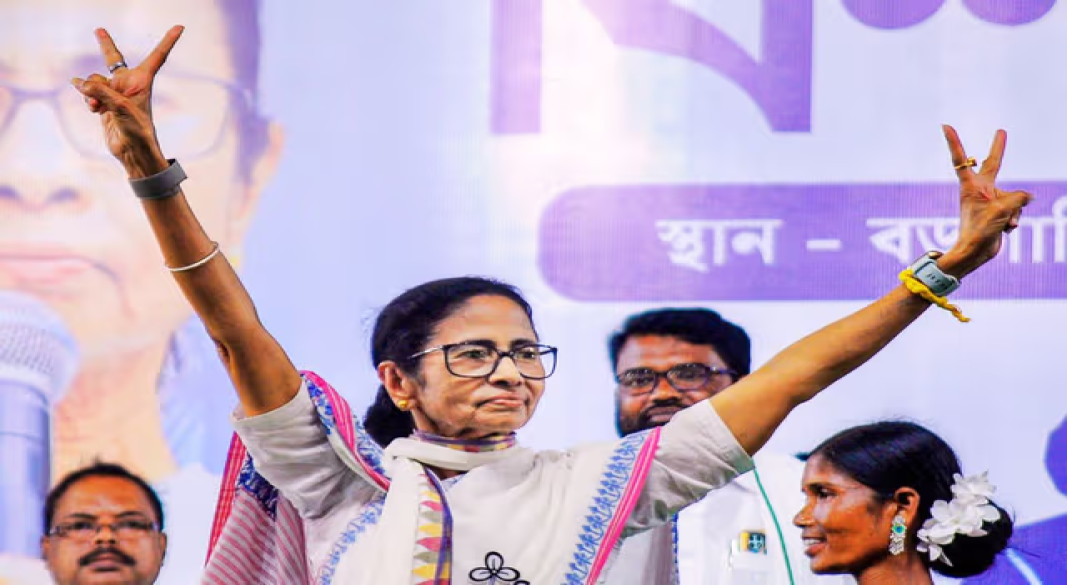 পশ্চিমবঙ্গ নির্বাচন ২০২৬: হাওড়ায় বললেন মমতা বন্দ্যোপাধ্যায় – যদি কেউ আপনাকে ভোট দিতে বাধা দেয়, তাহলে ঝাড়ু তুলে নিন।